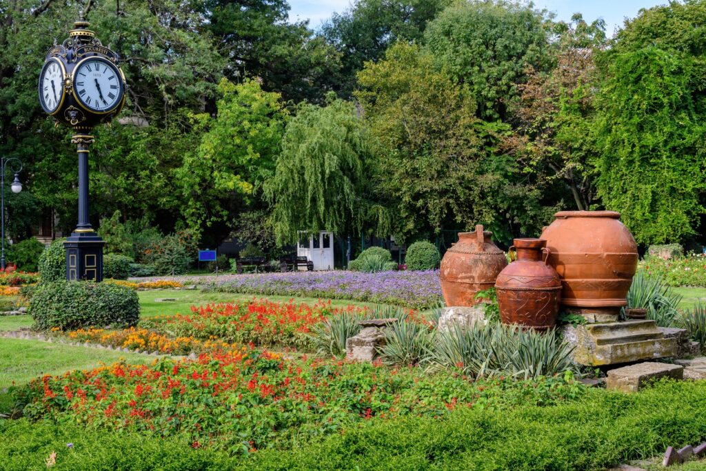 Balkan_Cismigiu Park_1