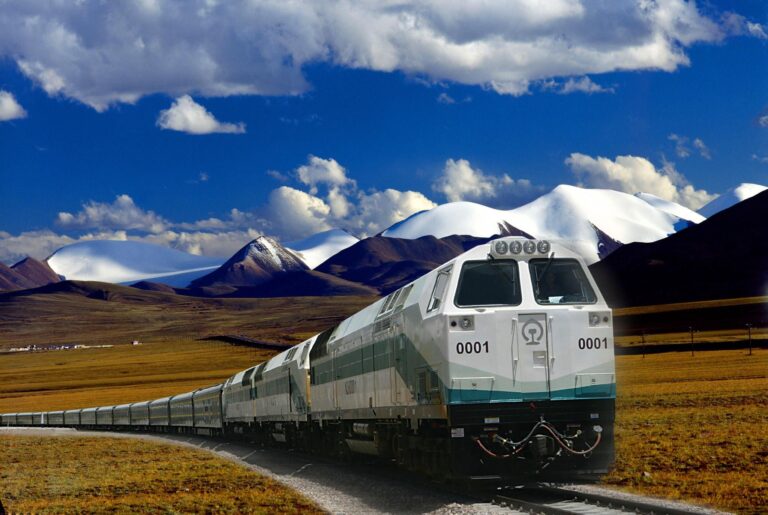 Qinghai–Tibet Railway train traveling across the Tibetan Plateau