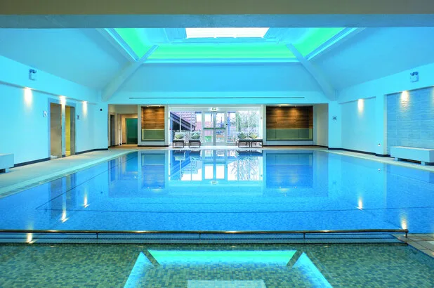 Indoor swimming pool and spa Aztec Hotel Bristol United Kingdom GoGo Tours