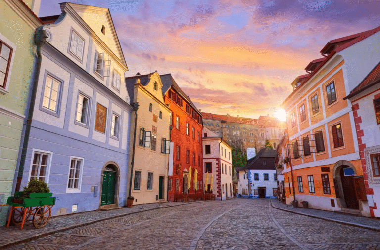 Český Krumlov street view castle sunset Czech Republic sightseeing GoGo Tours