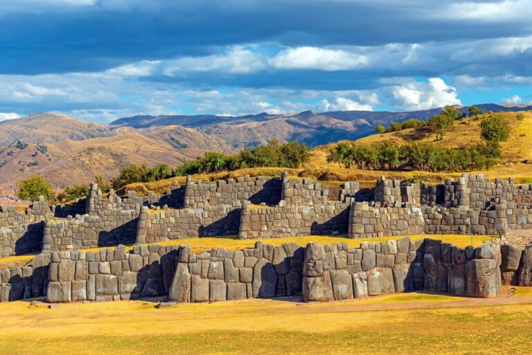 Sacsayhuamán ruins in Peru