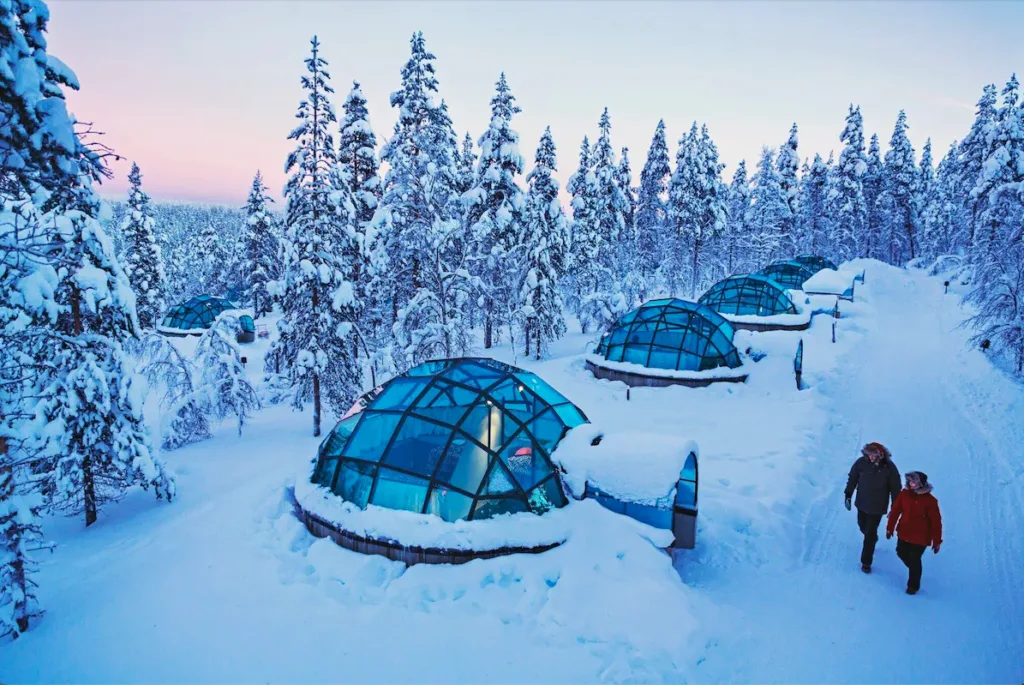 gogo tours Glass igloo at Kakslauttanen Arctic Resort GoGo Tours 官方網站 – 最值得信賴的歐洲、非洲、亞洲與南美洲旅遊專家